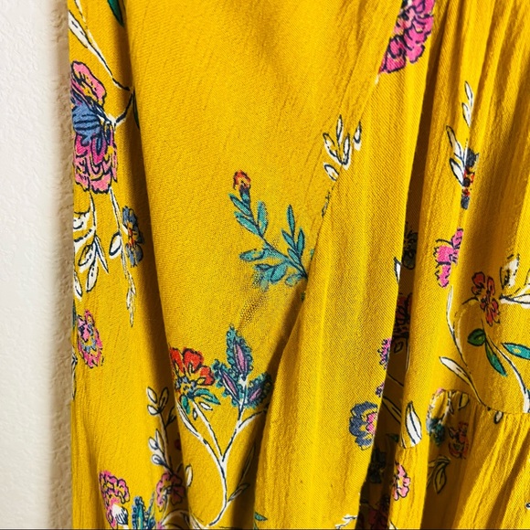 Old Navy Mustard Yellow Boho Floral Front Tie Long Sleeve Peasant Blouse - Picture 12 of 14